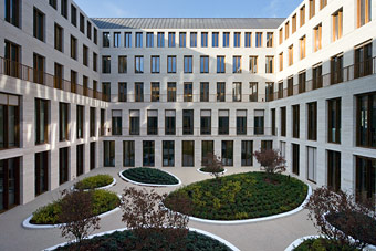 L-Bank Neubau, Karlsruhe, Schlossplatz - Innenhof