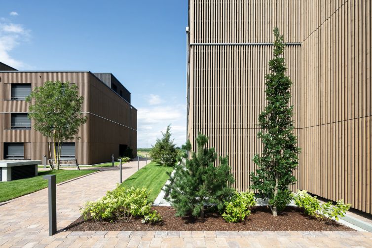 Mitarbeiter-Campus Europa-Park - nachhaltige Fassade